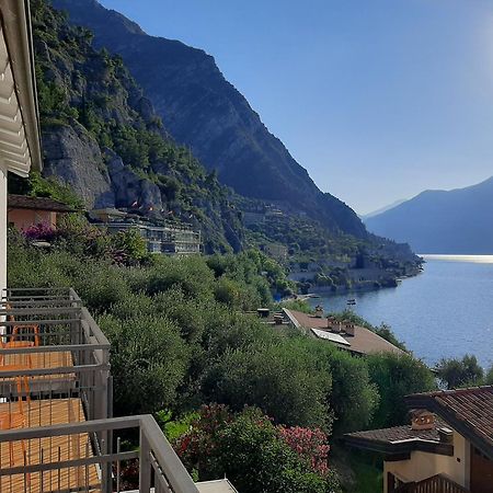 Hotel Augusta Garni Limone sul Garda Zewnętrze zdjęcie