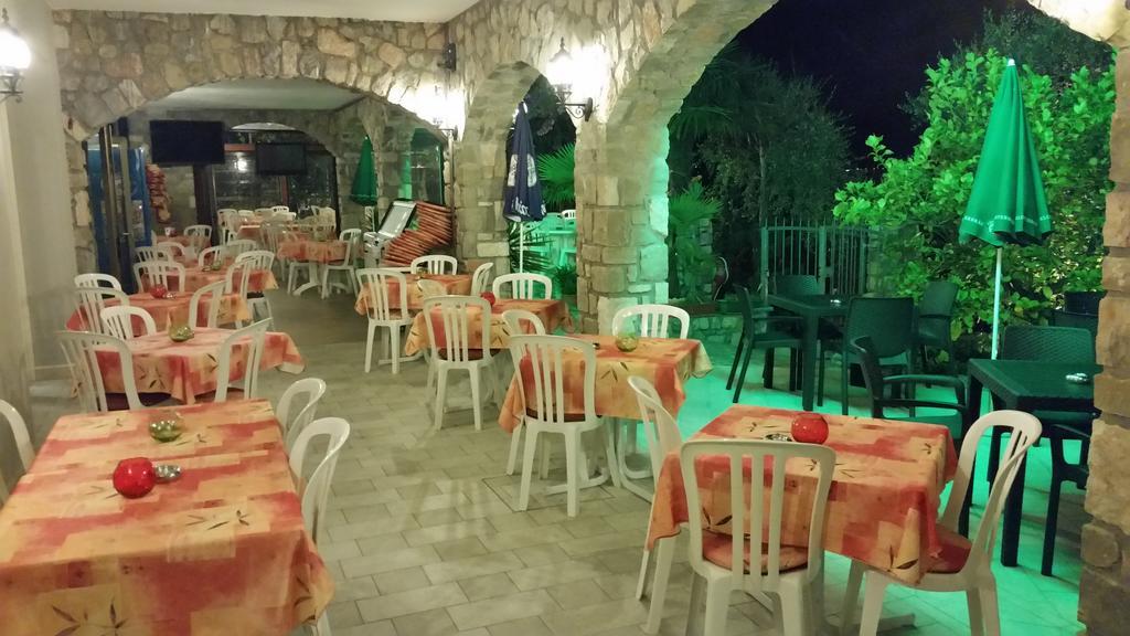 Hotel Augusta Garni Limone sul Garda Zewnętrze zdjęcie